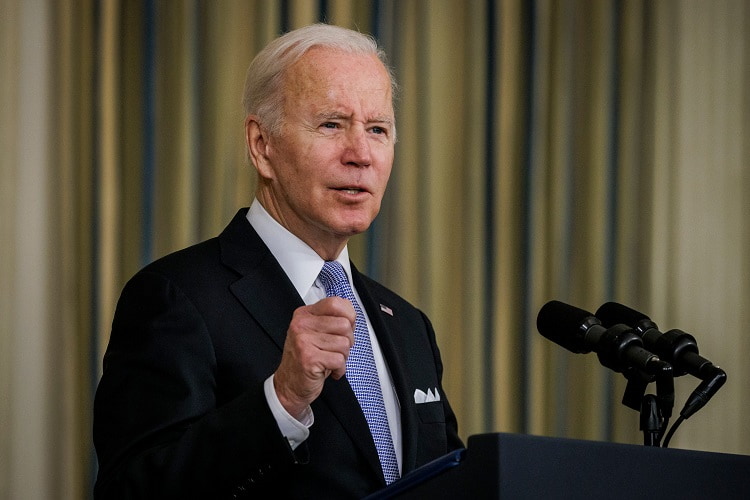 Biden Administration Suspends Enforcement of Business Vaccine Mandate to Comply With Court Order