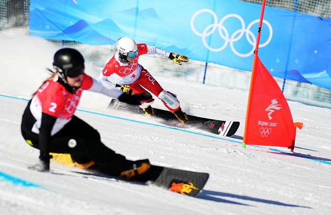 What is Parallel Giant Slalom Snowboarding